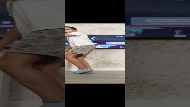 как научиться походке Майкла Джексона