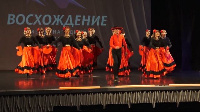 Испанский танец. Клуб исторического и линейного танца "Вдохновение"