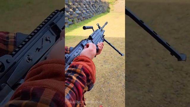 🔫 FN M249 SAW: Надёжный и мощный пулемёт 🇧🇪