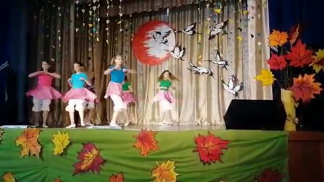 "Хулиганить" - хореографическая группа Сюрприз
