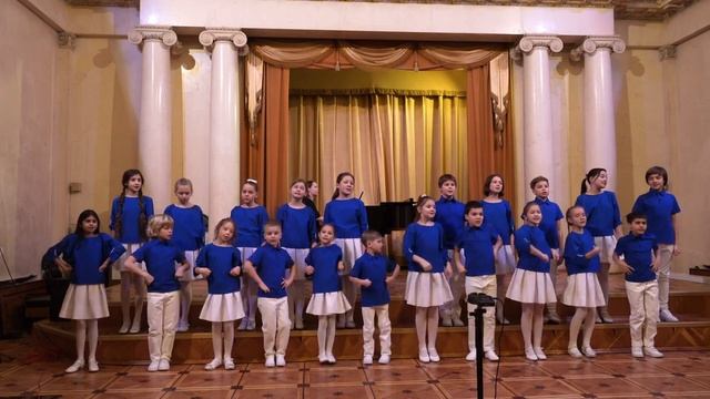 Русская народная песня «Ах вы, сени, мои сени», обработка Т.Попатенко.