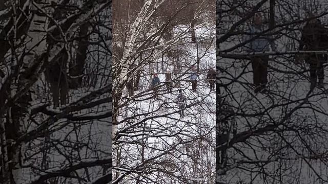 Крылатские долголеты показывают нам всем пример активности в любую погоду на Крылатских холмах 💪