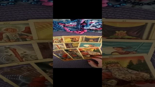 что он сейчас думает о вас .mp4