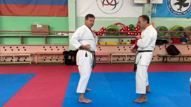 Это абсолютно новый метод  
👉 Мышления 
и новый метод изучения 
👉 удара 👊 Цуки.