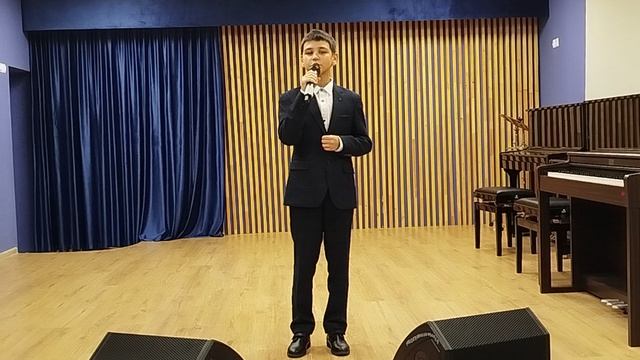 Ерохин Артём 13 лет "Я хочу чтобы не было больше войны" и "Warm and fuzzy"