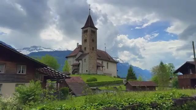 Пешеходная экскурсия по Бриенцу, Швейцария 4k, самые красивые швейцарские деревни, сказочная деревня