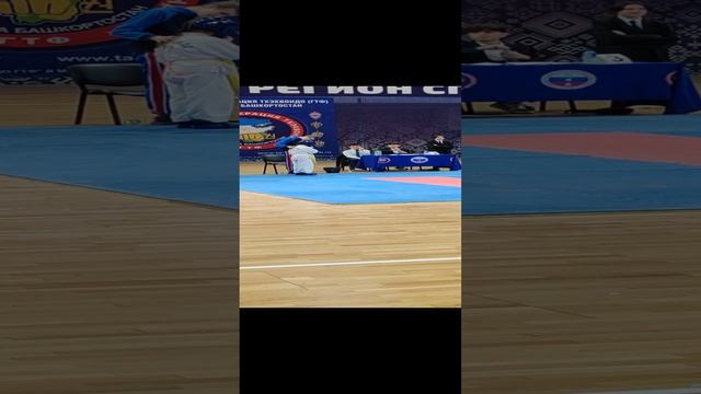 aee5124a-2a88-4978-9a37-d3918a83e257-1_all_9238.mp4