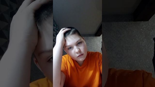 парикмахер Толик