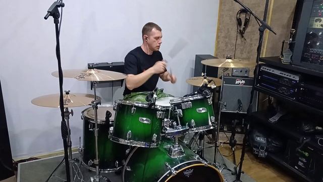 Денис Майданов - Флаг моего государства(drum cover)