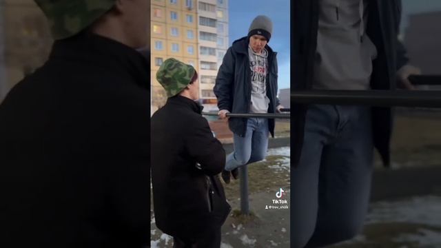 Lit Energy, вечерняя порция кринжа друзья)
