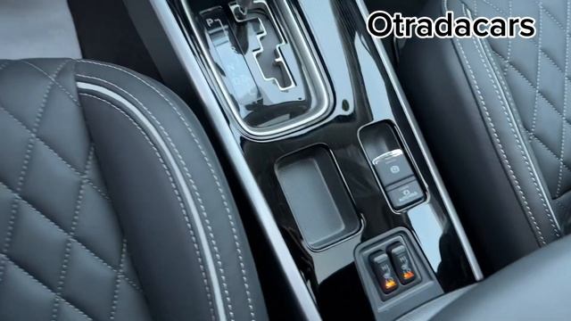 Он вернулся в 2024 году! Новый 7 местный Mitsubishi Outlander. Японская классика!