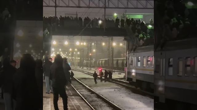 Утром произошел сбой в движении поездов на D-1 МЦД-1 🚉