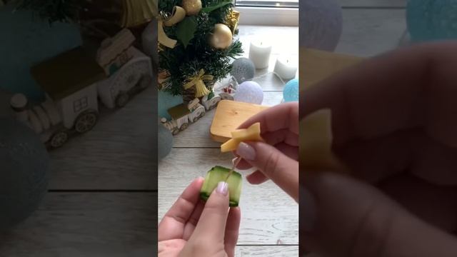 МЕНЮ. РЕЦЕПТ. Тарталетки с красной икрой на Новый год ЁЛОЧКИ