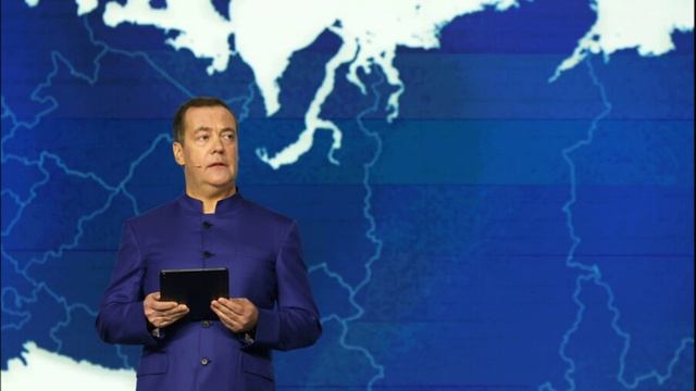 Медведев заявил, что Россия находится в состоянии войны