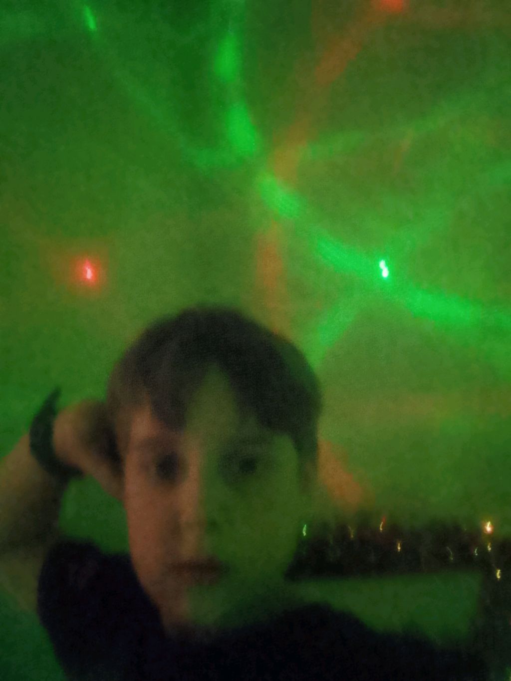 окно