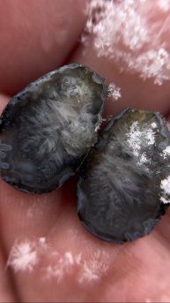 Снежный агат