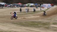 Видеофильм 1 ч. 4 мотокросс 1-й этап ФМС КО класс Ветераны,г.Калининград 9.04.2023_фотограф Г.Скобей