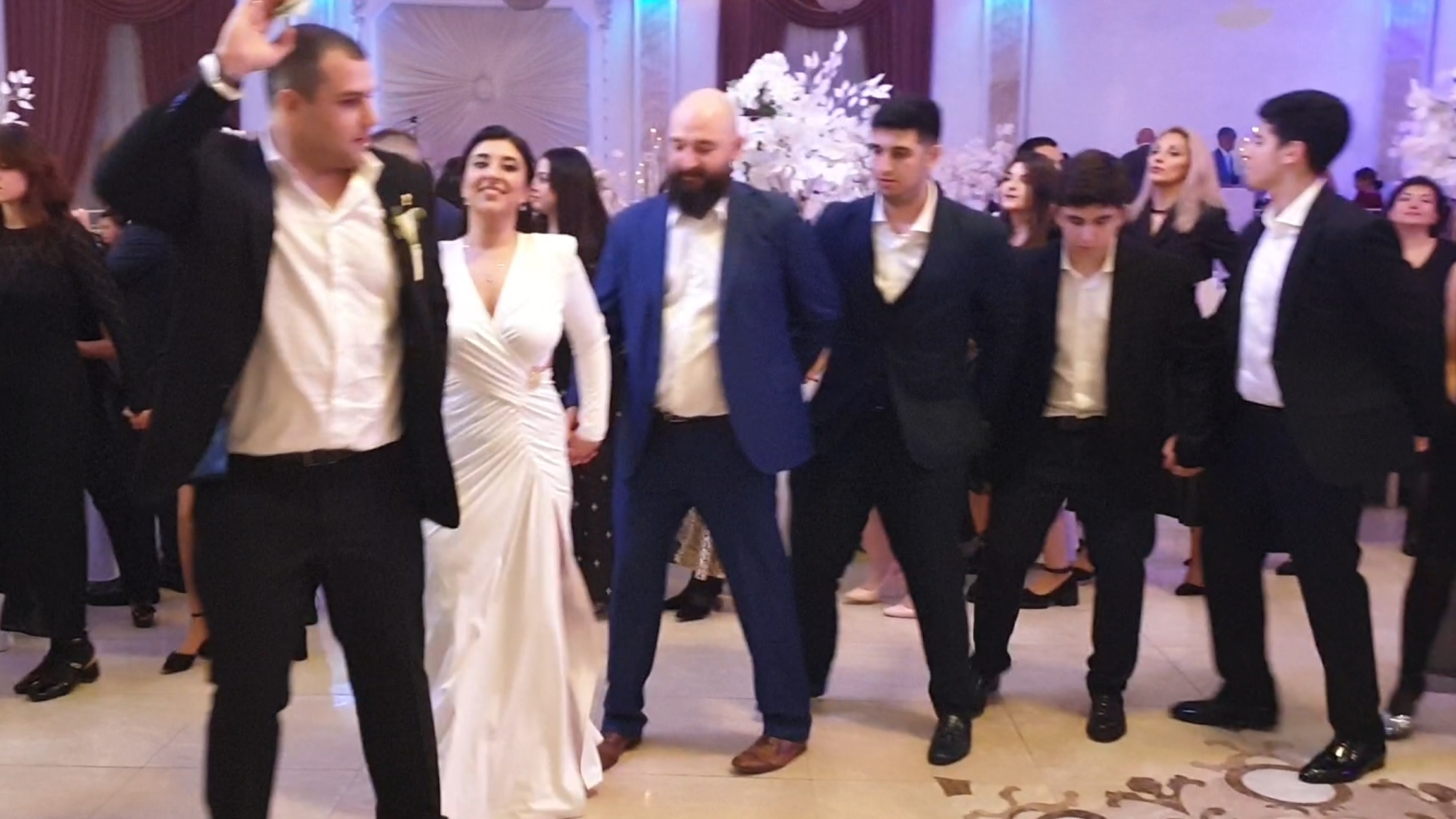 Ассирийская 🔵⚪🔴 свадьба 🎊. Николай 💞 Дана 🥂.Assyrian 🔵⚪🔴wedding🥂Nikolay 💞 Dana🥂.23.11.2024