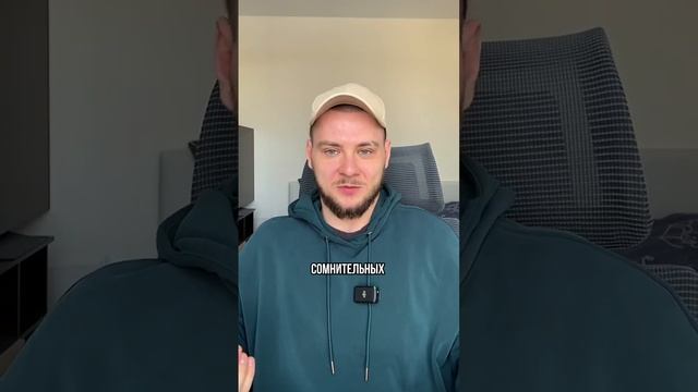 Девушка в ночном клубе