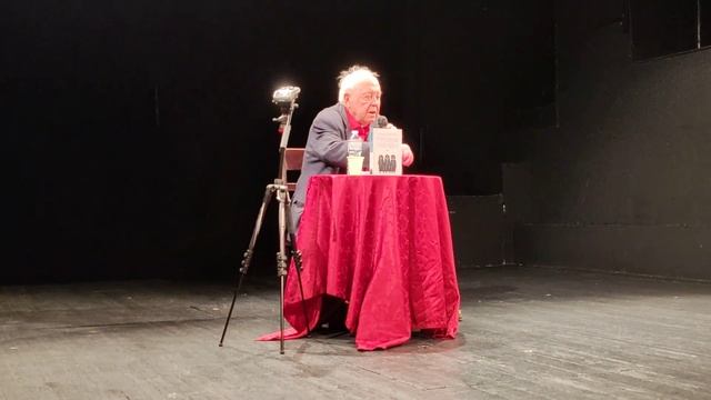 Известный разведчик и писатель МИХАИЛ ЛЮБИМОВ представляет_ «ШТИРЛИЦ ПРОТИВ ДЖЕЙМСА БОНДА». ЧАСТЬ 1