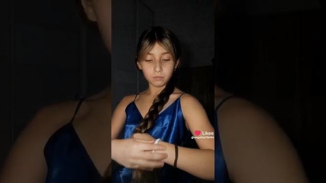 Like_7438327888992720316.mp4