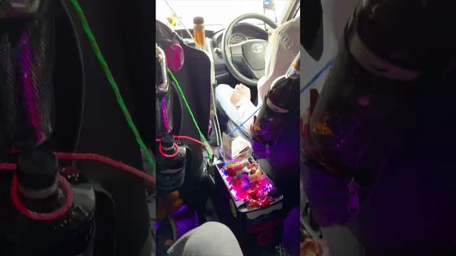 Самое крутое такси! Хотели бы в таком прокатится?) Яндекс Такси СПБ #рик