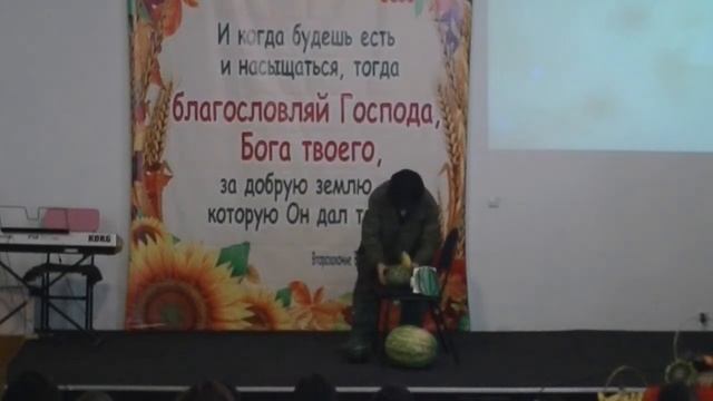 2017-09-24 Праздник жатвы. Концерт.  Группа Л. Бадмаевой.