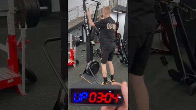 Волков Кирилл, член клуба ТФ Южное Бутово
468+451+1000=1919