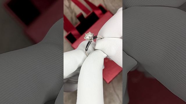 Кольцо с бриллиантом арт: К8910