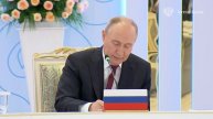 Владимир Путин:Россия будет бить «Орешником» по Украине !!!
Президент России проинформировал коллег