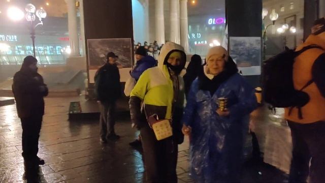 Save ФОП. Майдан. Запорожье сменило Черкассы. Уже три елки на Майдане)