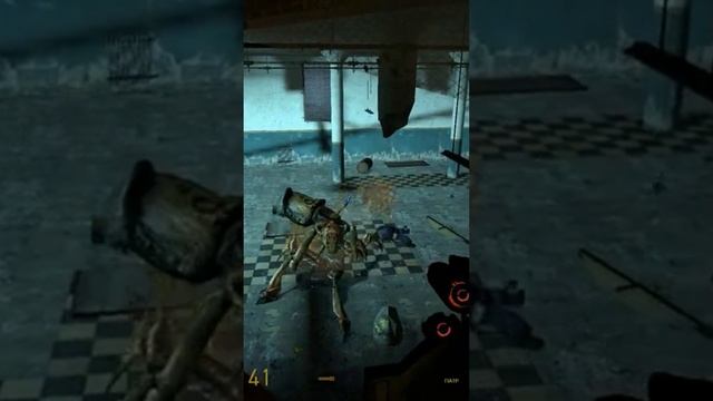 #457 Half-Life 2 - Я вас прикрыл