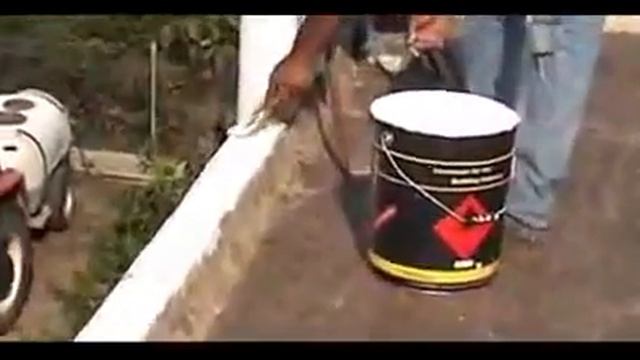 Видео   гидроизоляция кровли мастикой HYPERDESMO