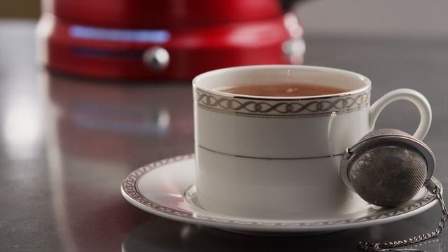 Pro Line® Series Electric Kettle _ KitchenAid