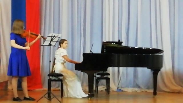 София Тюленёва 13 лет скрипка  Лидия Букур 13 лет фортепиано