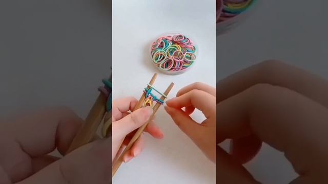 Браслетик. творчество для девочек. Подпишись !