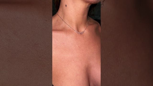 Ожерелье "Carrie" с кристаллами Swarovski Crystal на цепочке / белое