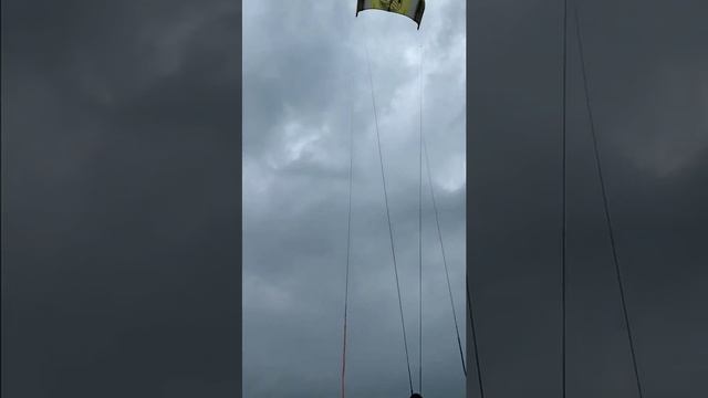 Кайтсерфинг в Новороссийске. Суджукская коса. Школа Кайтсерфинга RUSSIAN-WIND