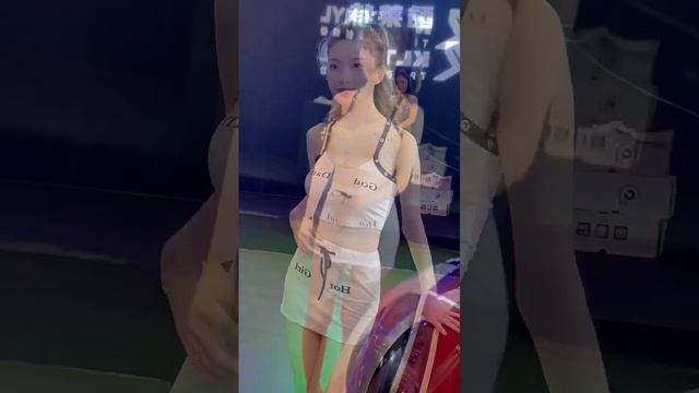 Шоколад — это не заменитель любви. Любовь — это заменитель шоколада! Ссылка в описании !