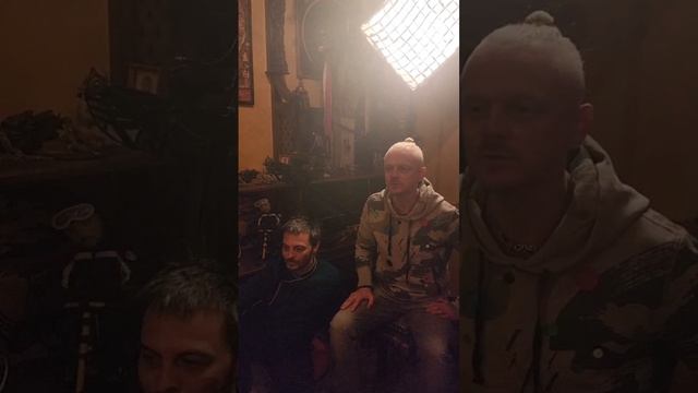 Создание фильма, посвященного теме смерти и тем, кто уходит из жизни.