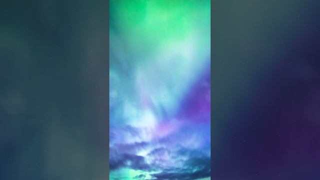 Plongez dans l'univers fascinant des aurores boréales