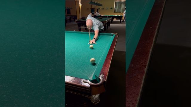 Красивые штаны 🔥 #shorts #billiard #обучение #бильярд #развлечение #спорт