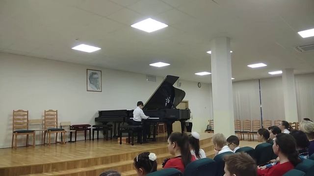 Верхом на лошадке. Васильев Анатолий. общее фортепьяно 1 год.