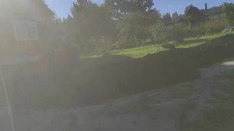 работа лебедки на минитракторе вместо гидравлики. разравнивание шлака.