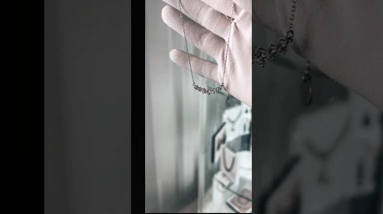 Ожерелье лодочка с кристаллами Swarovski