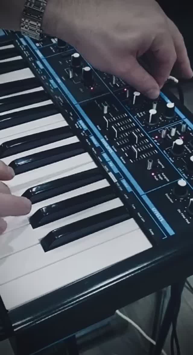 Enginedriver- Rehearsal of the new content presentation
___
Репетиция презентации нового материала