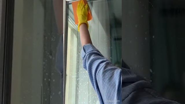 Средство для очистки окон Dogol. Бытовая химия Dogol из Ирана