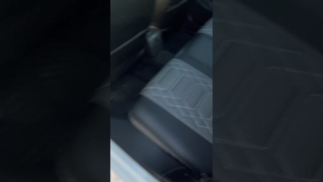 Peugeot 408 Седан Allure 1.6 MT 2013г