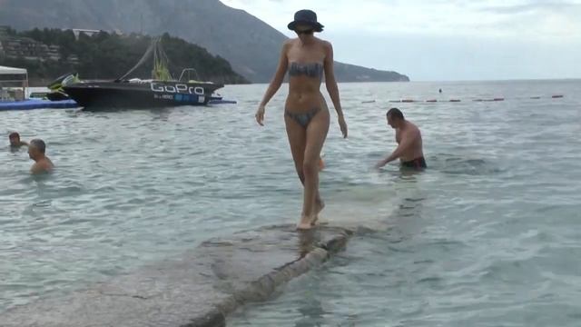 Славянский пляж в Будве/Slovenska plaza Budva