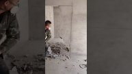 Как СНОСЯТСЯ целые СТЕНЫ в домах перед РЕМОНТОМ